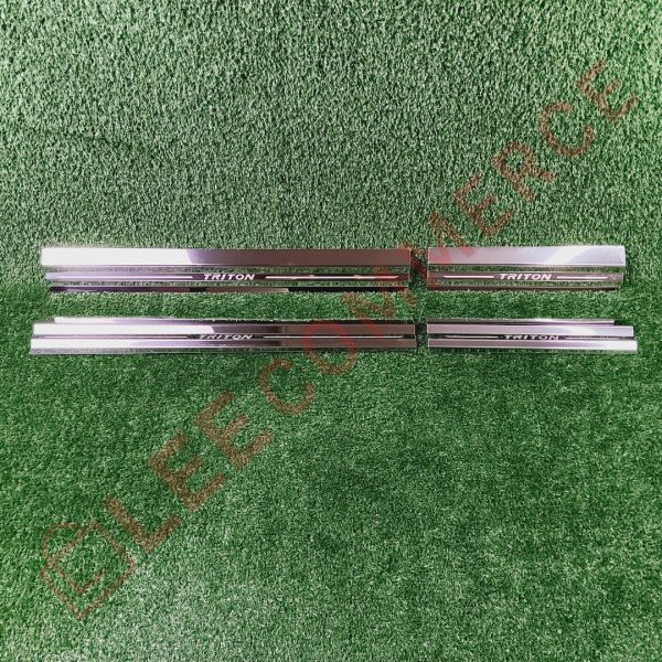 ชายบันได Mitsubishi Triton 2015-2020 4D สแตนเลส, สครับเพลท, กันรอย (LA)