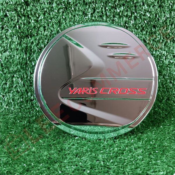 ครอบฝาถังน้ำมัน Toyota Yaris Cross 2023 2024 ชุบโครเมี่ยม โลโก้เเดง (F4)