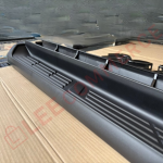 บันไดข้าง TOYOTA Revo Step 4D สีดำด้าน งานเทียบแท้ พร้อมอุปกรณ์ติดตั้ง (LA) - Image 6